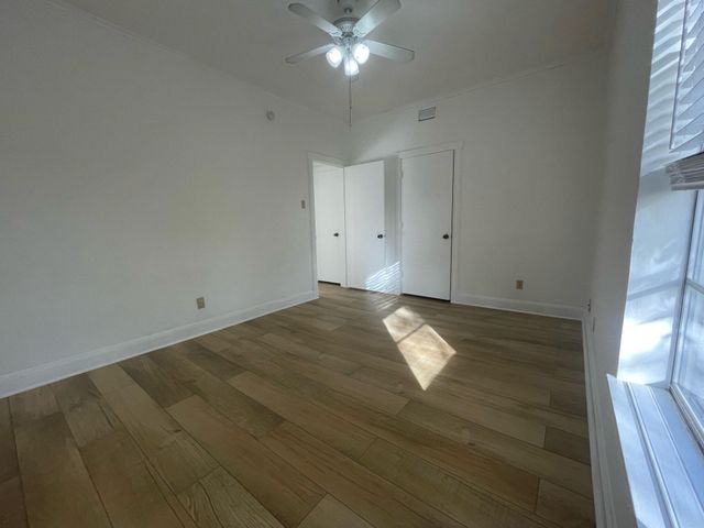 202 S Willomet Avenue 4, Dallas, TX 75208