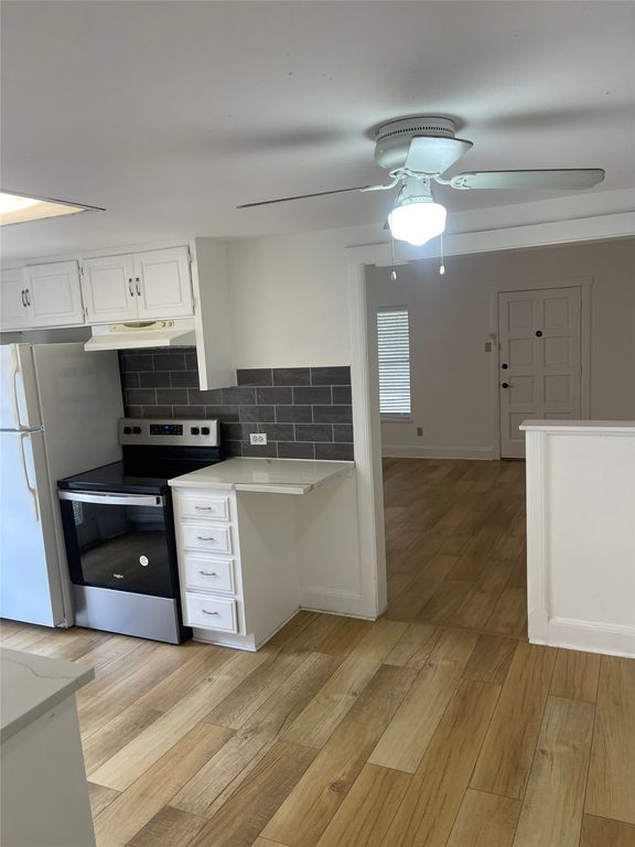 202 S Willomet Avenue 4, Dallas, TX 75208