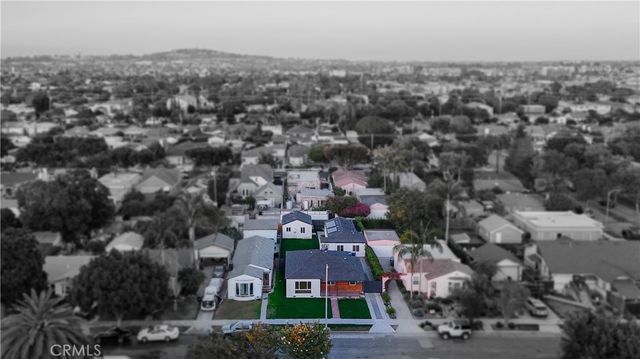 2030 Oregon, Long Beach, CA 90806