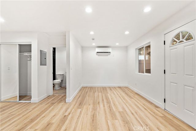2030 Oregon, Long Beach, CA 90806