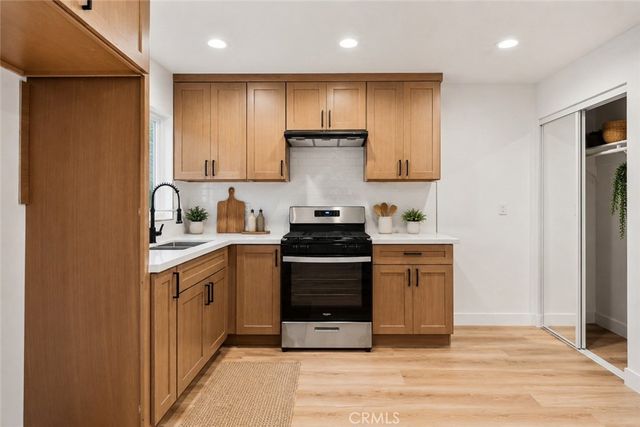 2030 Oregon, Long Beach, CA 90806