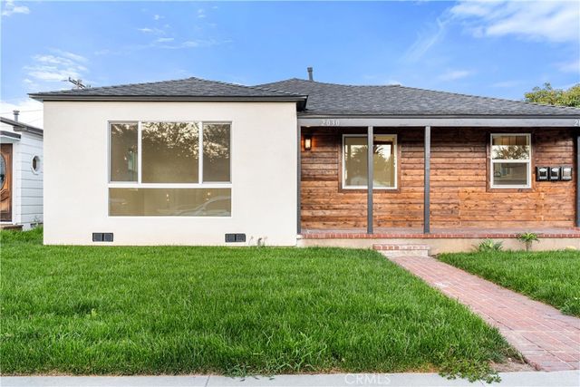 2030 Oregon, Long Beach, CA 90806