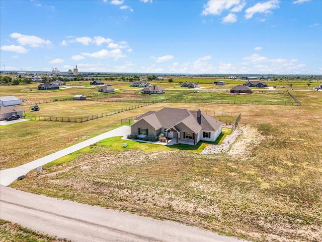 4020 Windy Point Ranch Road, Cresson, TX 76035