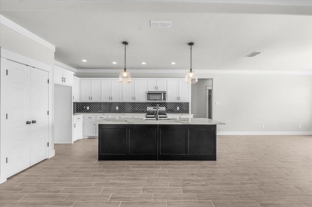 4020 Windy Point Ranch Road, Cresson, TX 76035