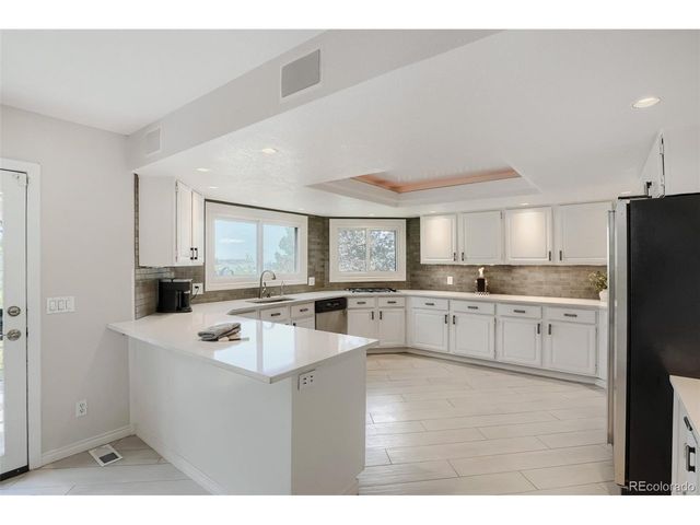 15207 W Ellsworth Pl, Golden, CO 80401