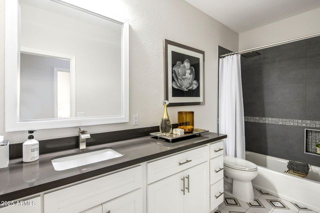 25555 N Windy Walk Drive 34, Scottsdale, AZ 85255