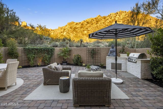 25555 N Windy Walk Drive 34, Scottsdale, AZ 85255