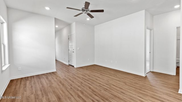 513 Vista Pointe Drive, Pearl, MS 39208