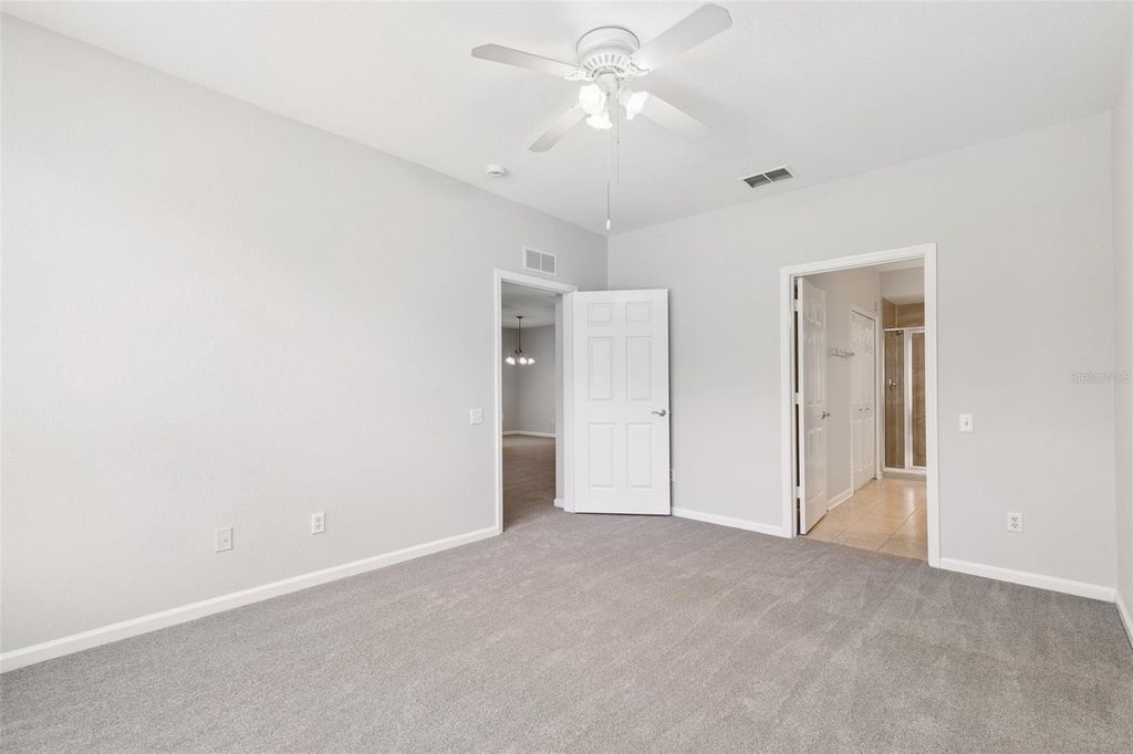 Image 10 of property listing at 6450 ALCALDE COURT 103, Orlando, FL 32835