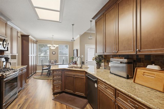 4314 Dover Avenue, Santa Fe, TX 77510