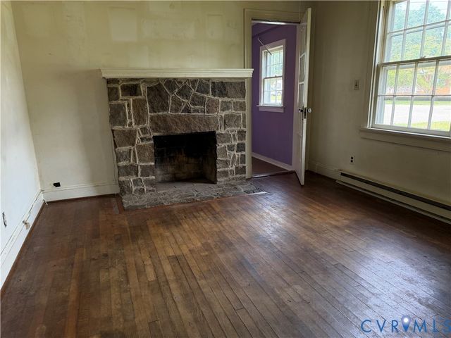 1317 Virginia Ave, Glen Allen, VA 23060