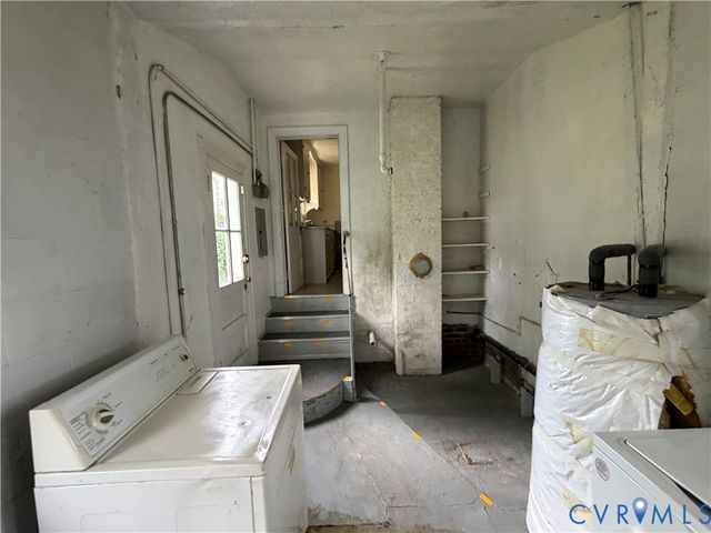 1317 Virginia Ave, Glen Allen, VA 23060