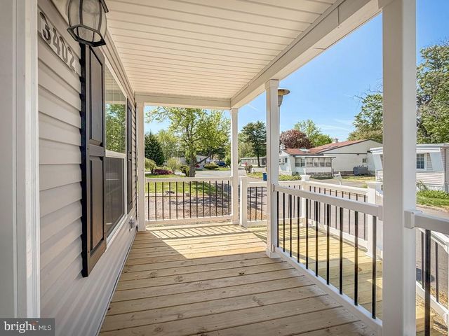3402 CLAYTON DR, Morrisville, PA 19067