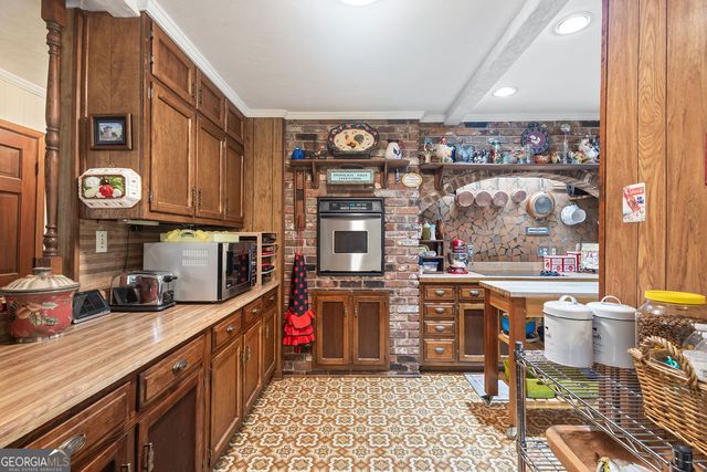 6537 Walker Road, Riverdale, GA 30296