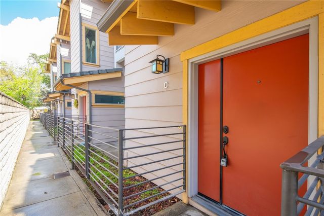 825 W Duarte Road C, Monrovia, CA 91016