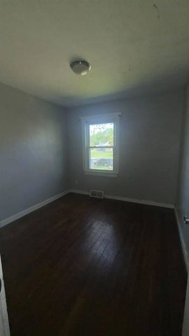 18942 Moross Road, Detroit, MI 48224
