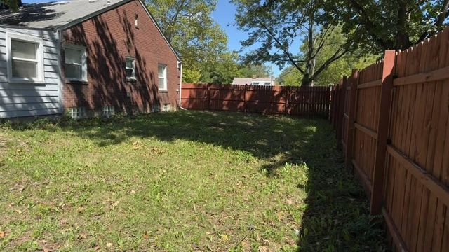 18942 Moross Road, Detroit, MI 48224