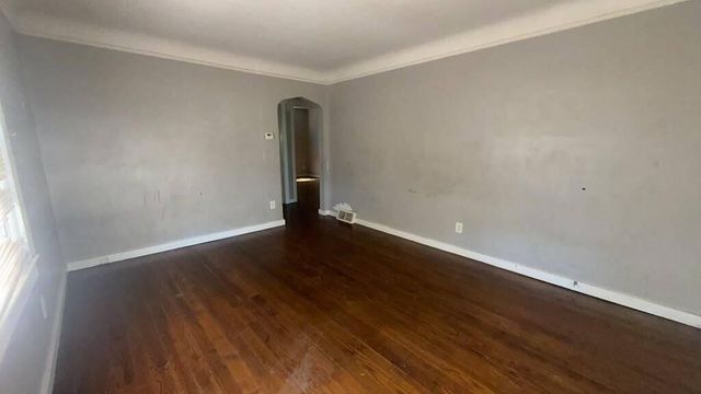 18942 Moross Road, Detroit, MI 48224