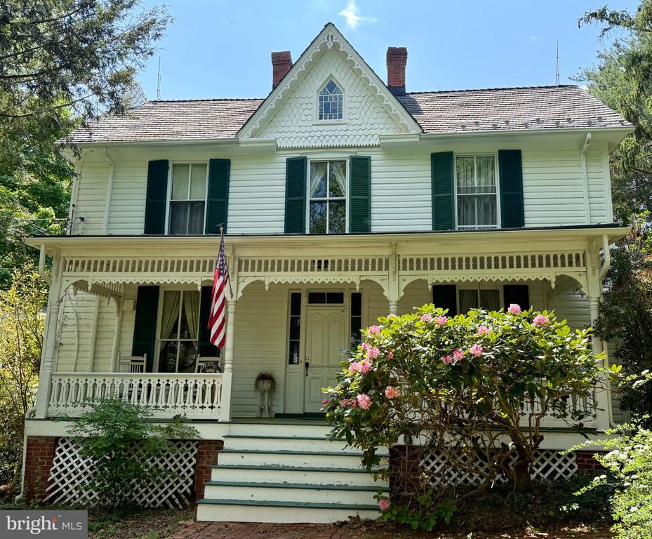 Image 2 of property listing at 12000 BETHESDA CHURCH RD, Damascus, MD 20872