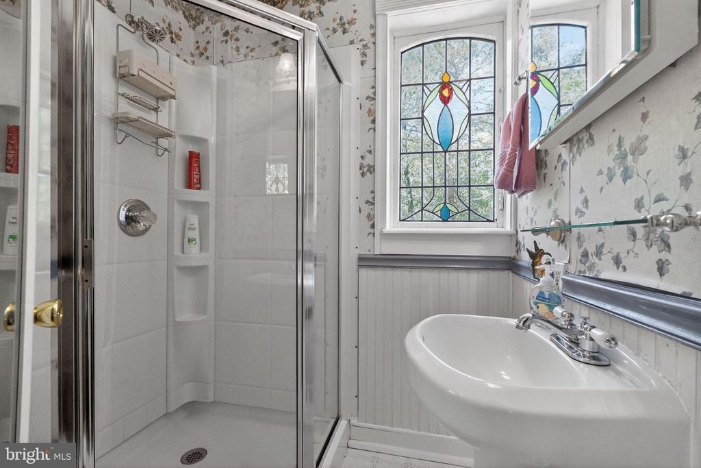 Image 27 of property listing at 12000 BETHESDA CHURCH RD, Damascus, MD 20872