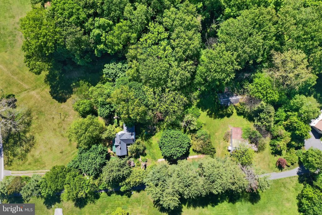 Image 45 of property listing at 12000 BETHESDA CHURCH RD, Damascus, MD 20872