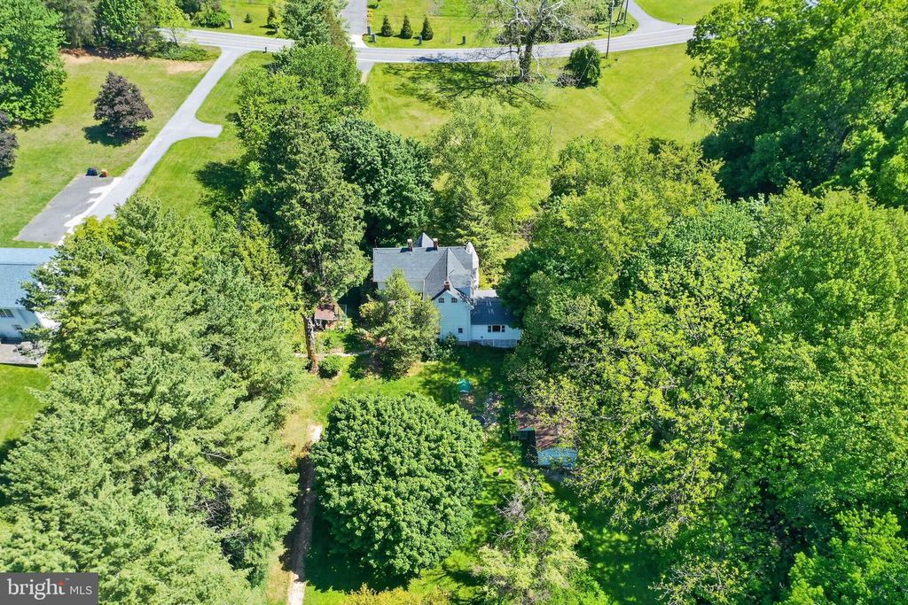 Image 48 of property listing at 12000 BETHESDA CHURCH RD, Damascus, MD 20872