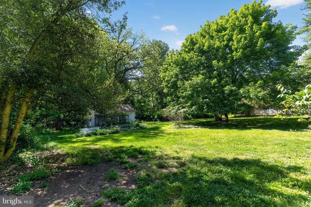 Image 50 of property listing at 12000 BETHESDA CHURCH RD, Damascus, MD 20872