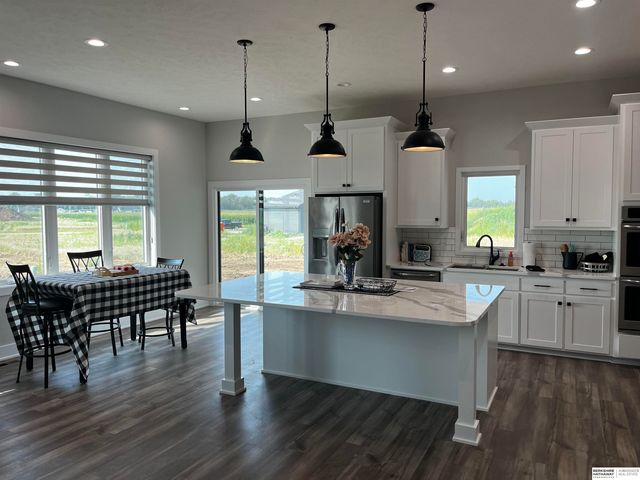 1007 Bluejay Circle, Ashland, NE 68003