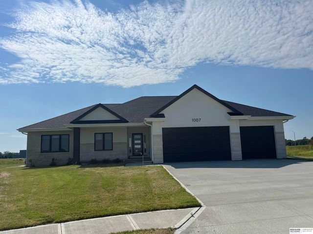 1007 Bluejay Circle, Ashland, NE 68003