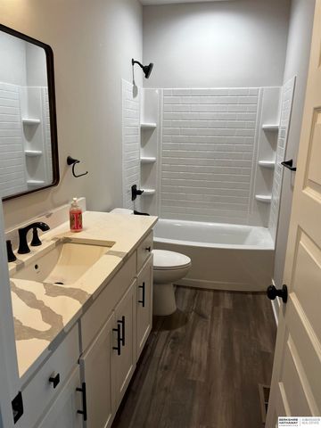 1007 Bluejay Circle, Ashland, NE 68003