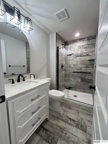 1007 Bluejay Circle, Ashland, NE 68003