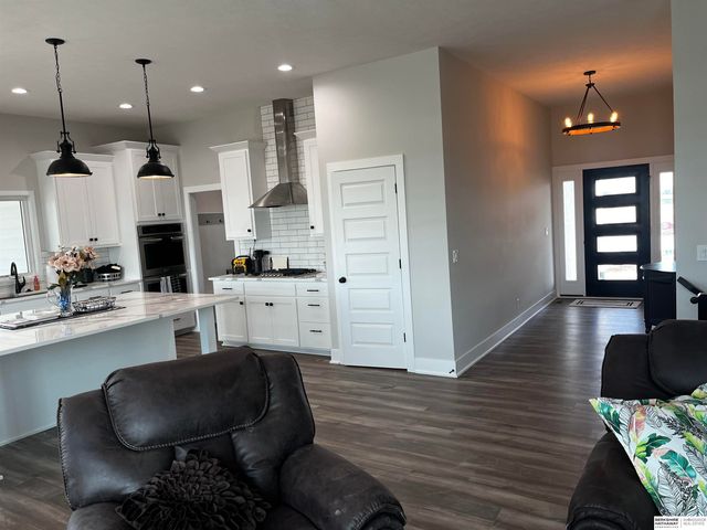 1007 Bluejay Circle, Ashland, NE 68003