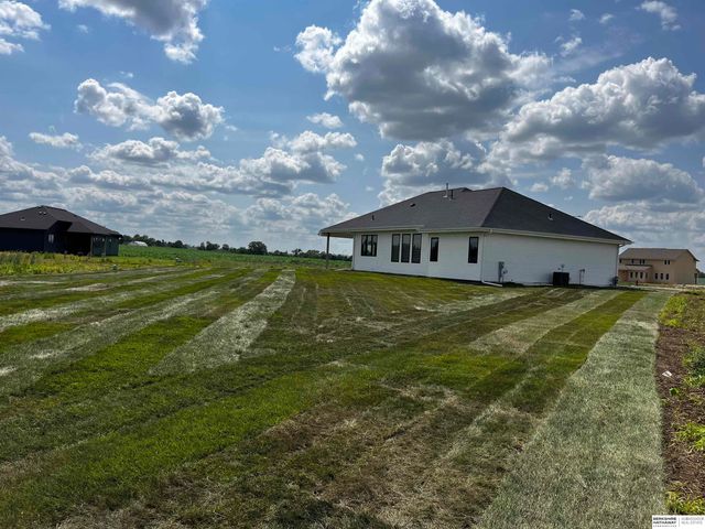 1007 Bluejay Circle, Ashland, NE 68003