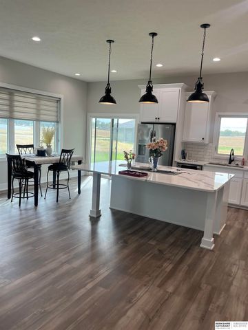 1007 Bluejay Circle, Ashland, NE 68003