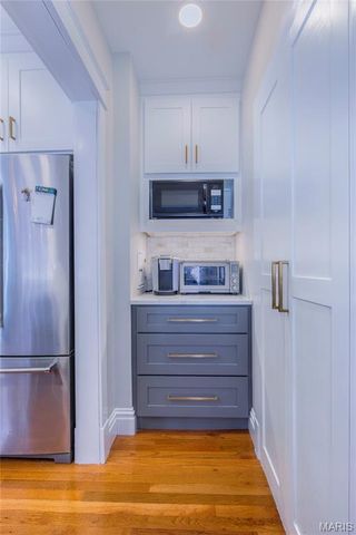 710 S Rock Hill Road, Webster Groves, MO 63119