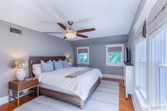 710 S Rock Hill Road, Webster Groves, MO 63119