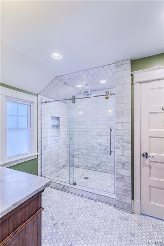 710 S Rock Hill Road, Webster Groves, MO 63119