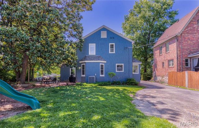 710 S Rock Hill Road, Webster Groves, MO 63119