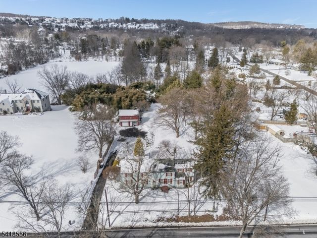 40 Sergeantsville Rd, Raritan Twp., NJ 08822