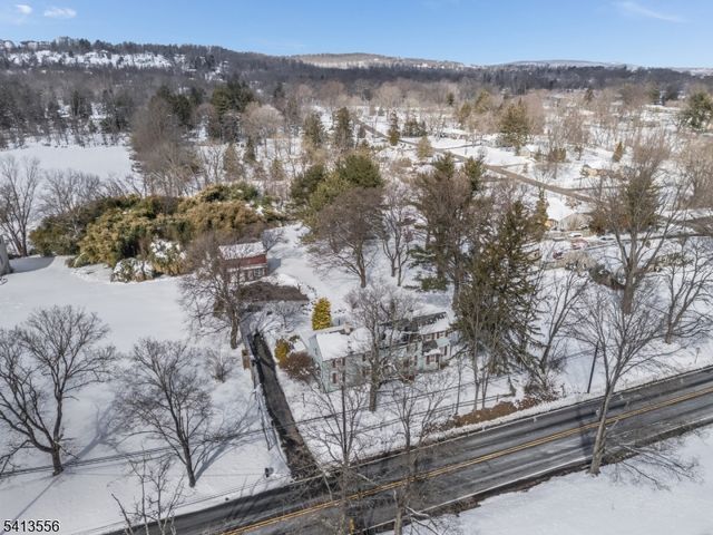 40 Sergeantsville Rd, Raritan Twp., NJ 08822