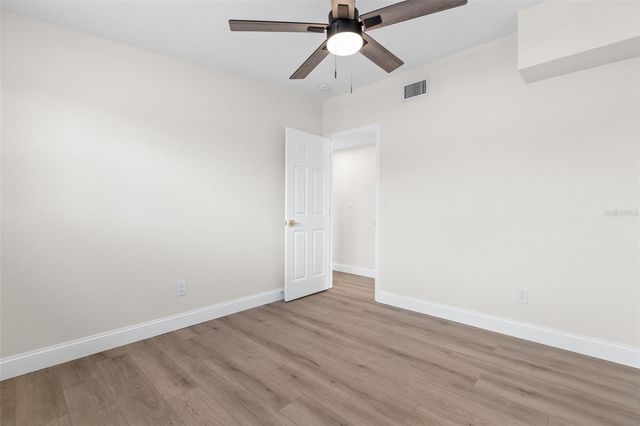 5235 54TH AVENUE N, St Petersburg, FL 33709