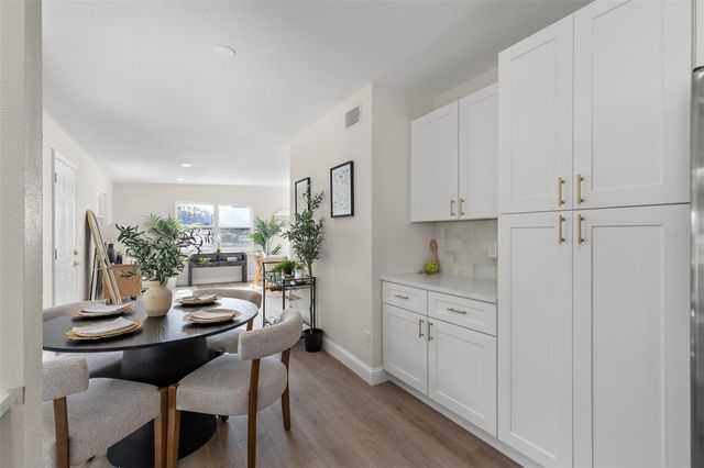 5235 54TH AVENUE N, St Petersburg, FL 33709