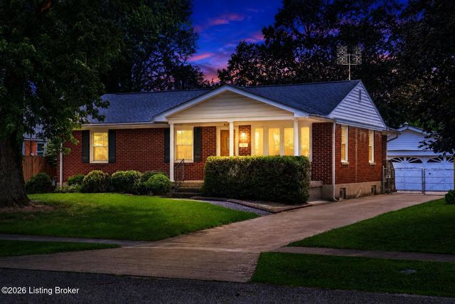 6137 Middlerose Cir, Louisville, KY 40272
