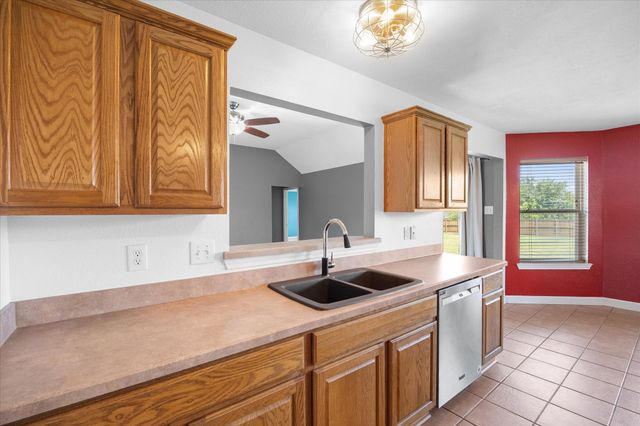 112 Northview Drive, Fate, TX 75189