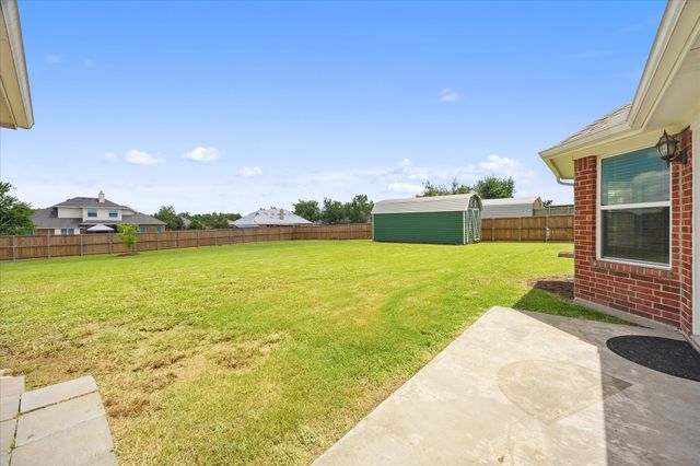 112 Northview Drive, Fate, TX 75189