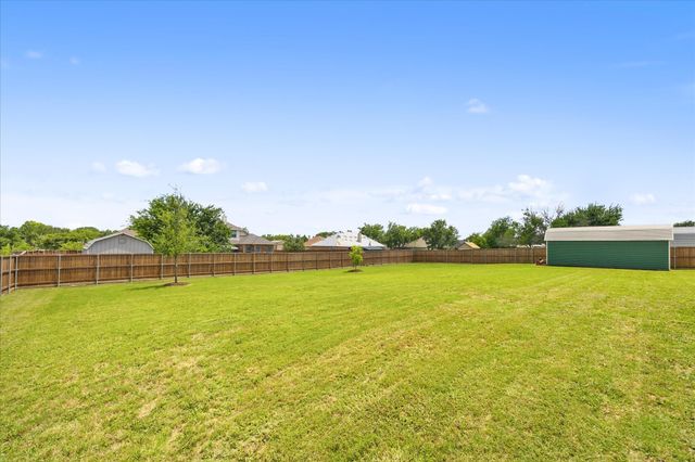 112 Northview Drive, Fate, TX 75189