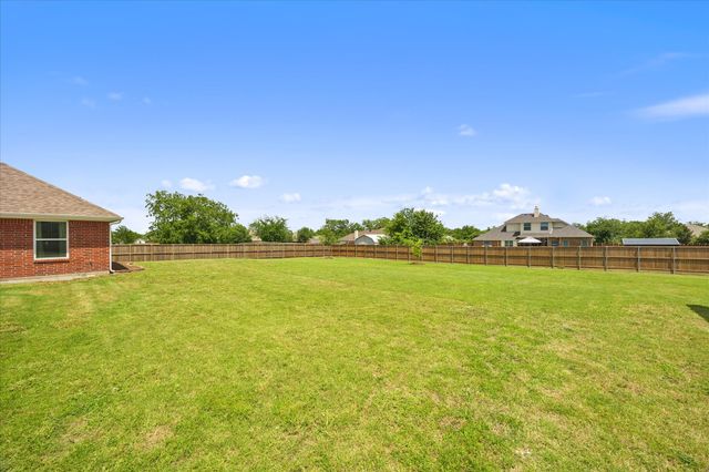 112 Northview Drive, Fate, TX 75189