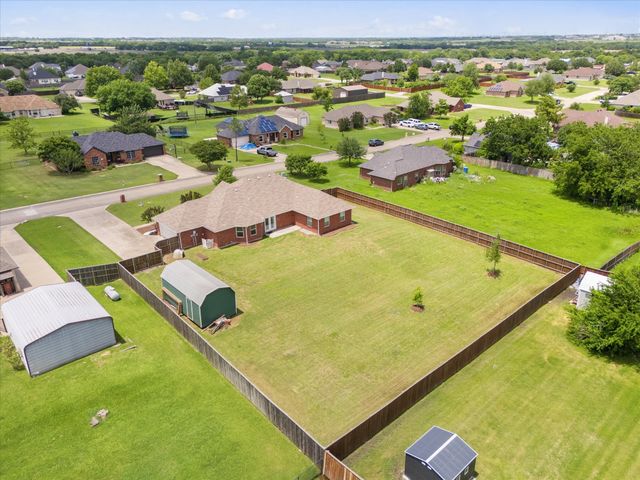 112 Northview Drive, Fate, TX 75189