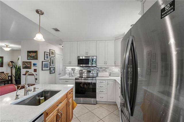 4472 Lake Heather CIR, St. James City, FL 33956