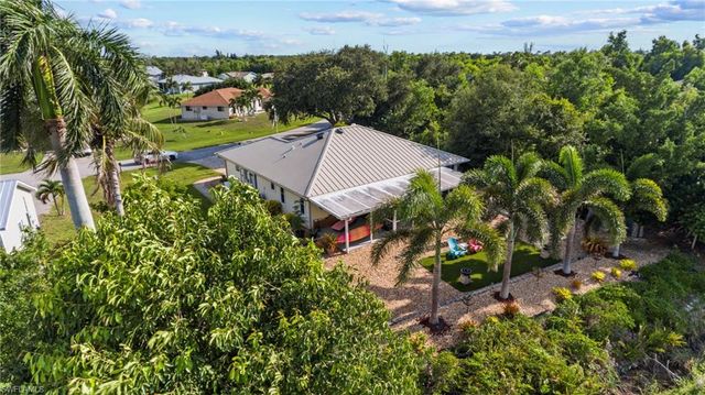 4472 Lake Heather CIR, St. James City, FL 33956